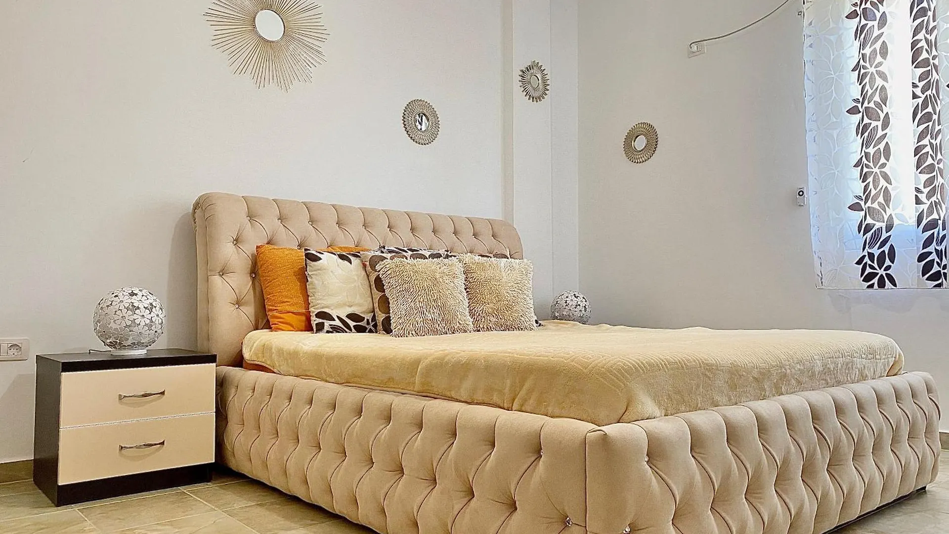 Apartmán Rubinowy Czar Sarandë 0*,